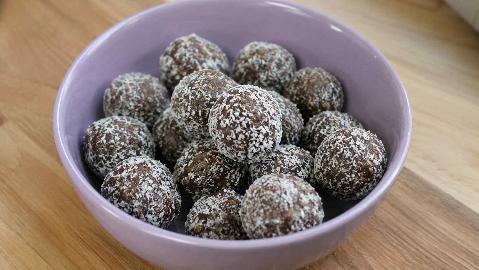 Boules d'amour aux fèves noires et beurre de noix